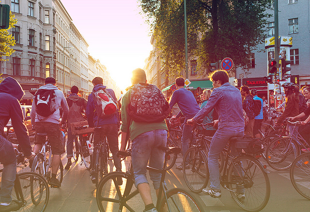 critical mass Fahrradfahrer_Innen in Berlin