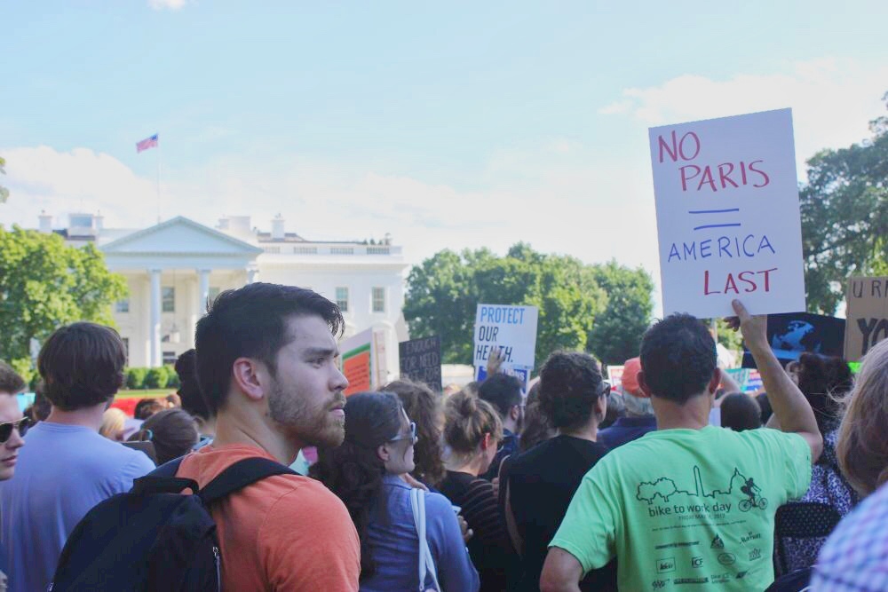 Protest against Trump's climate policy Protest in front of the White House in Washington D.C.