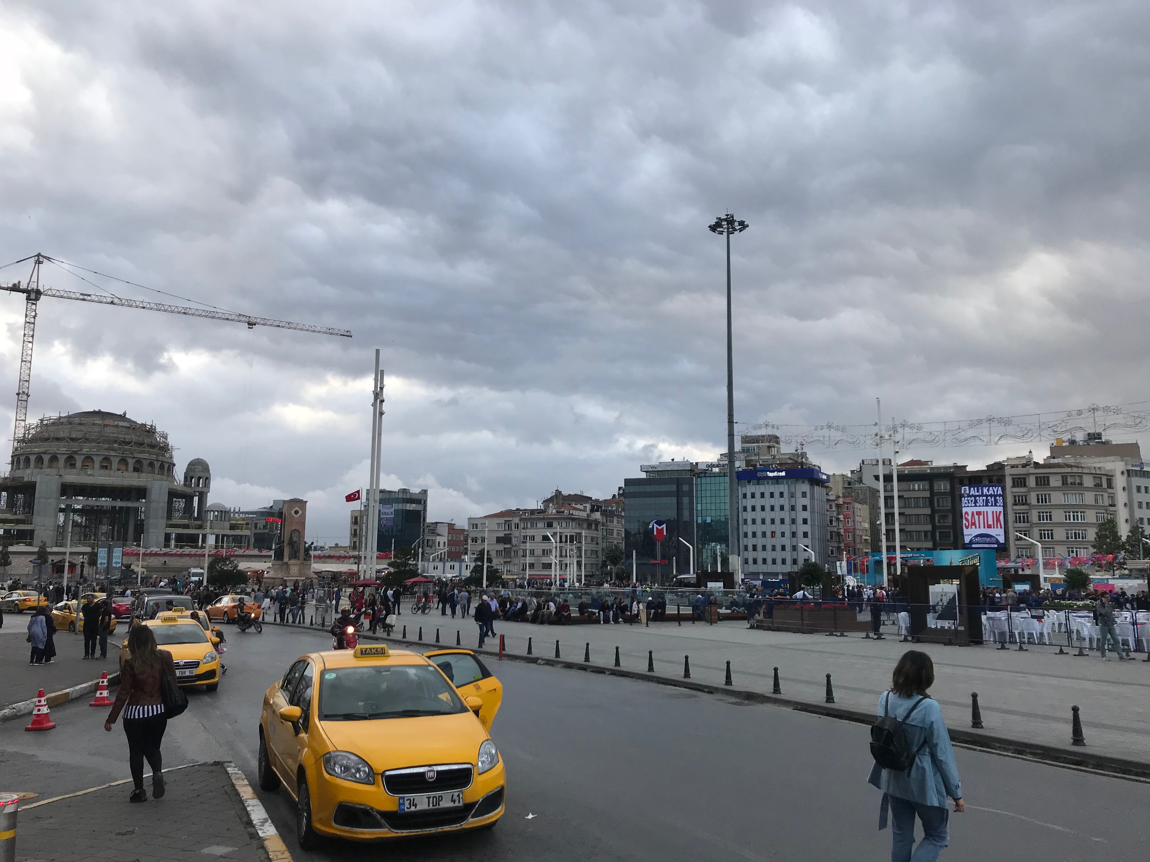 Taksimplatz Taksimplatz - Bau einer Moschee