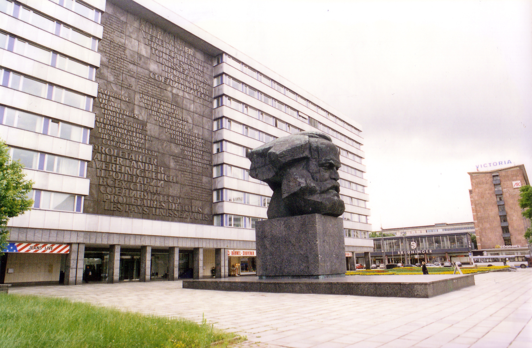 Karl Marx Head Chemnitz 1999 Karl Marx Head Chemnitz 1999